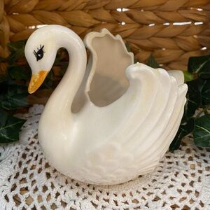 Vintage Ivory Swan Ceramic Planter
